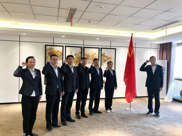 1572830150.jpg 580cb8c3786b441487315868e3c085b0.jpg