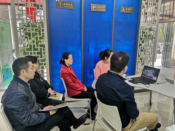 1572834560.jpg 8de0605dbee74f83977d59556e1b935b.jpg