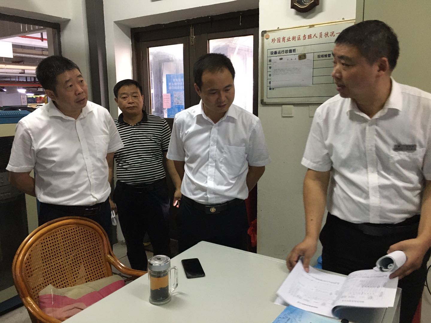 1601372434169335.jpg VUQO7)AT{7M@4PW69ID8WS1.jpg