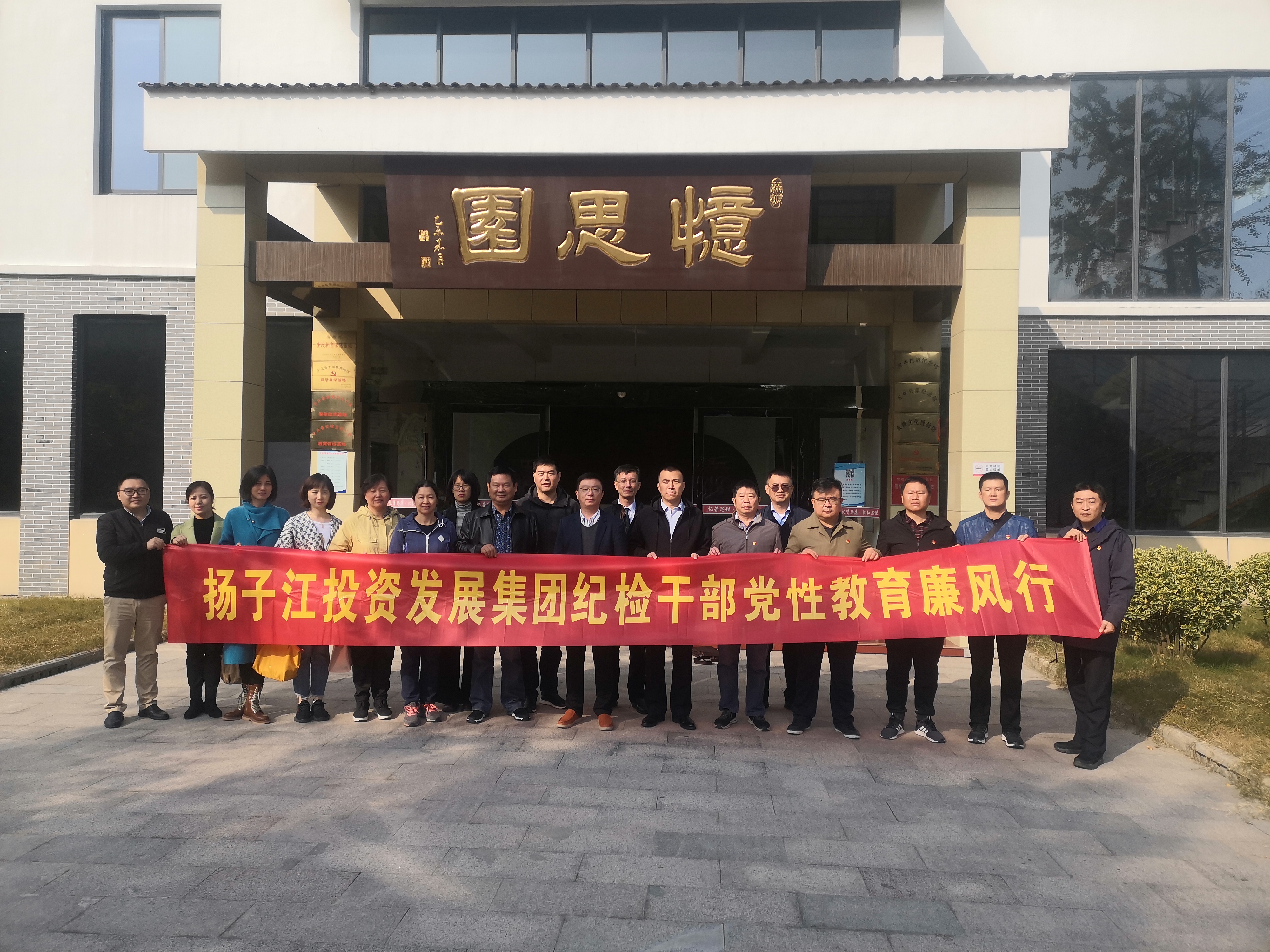 1604300198935375.jpg 6253f8d1f2b2ef124d86d29773468a3.jpg