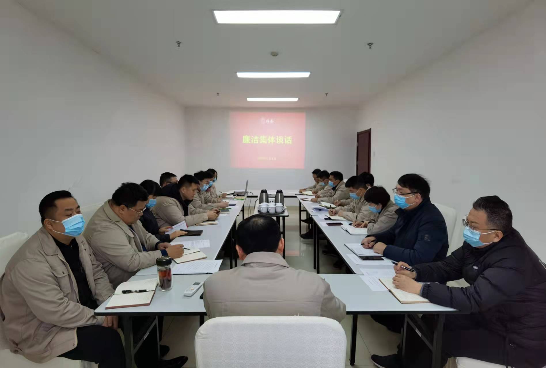 1645426135336154.jpg 9a402f1d95853389c18beab0dc71c68.jpg