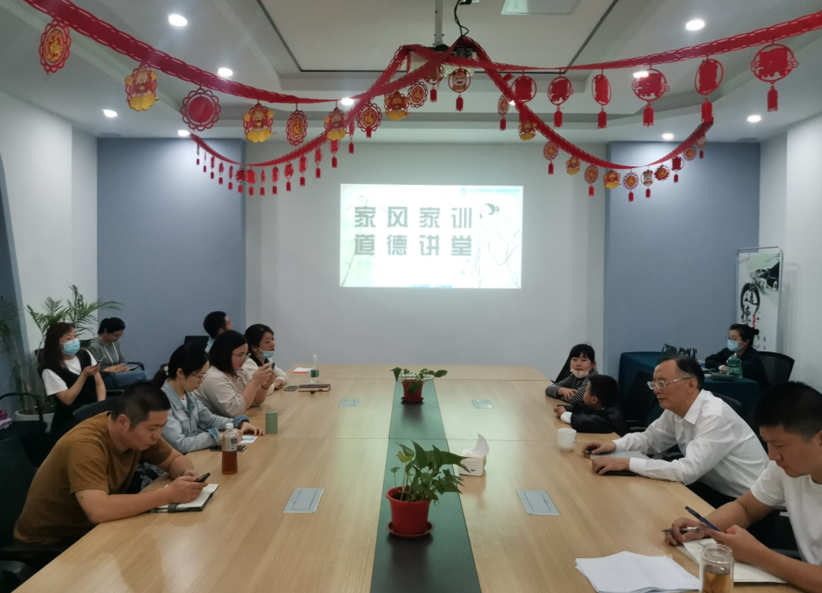 1664523760613984.jpg 1664523573370.jpg