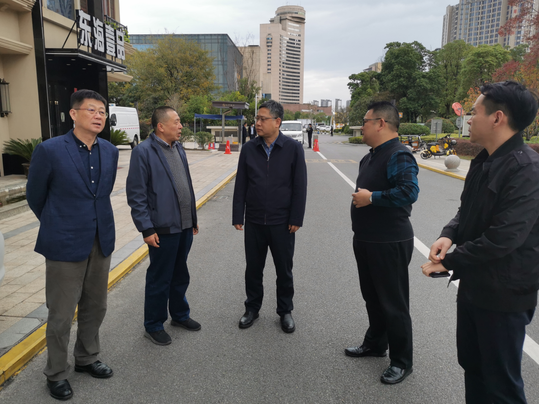 1666919181451040.jpg 1666918985747.jpg