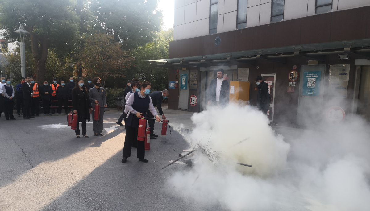 1667983114401695.jpg 1667982886496.jpg