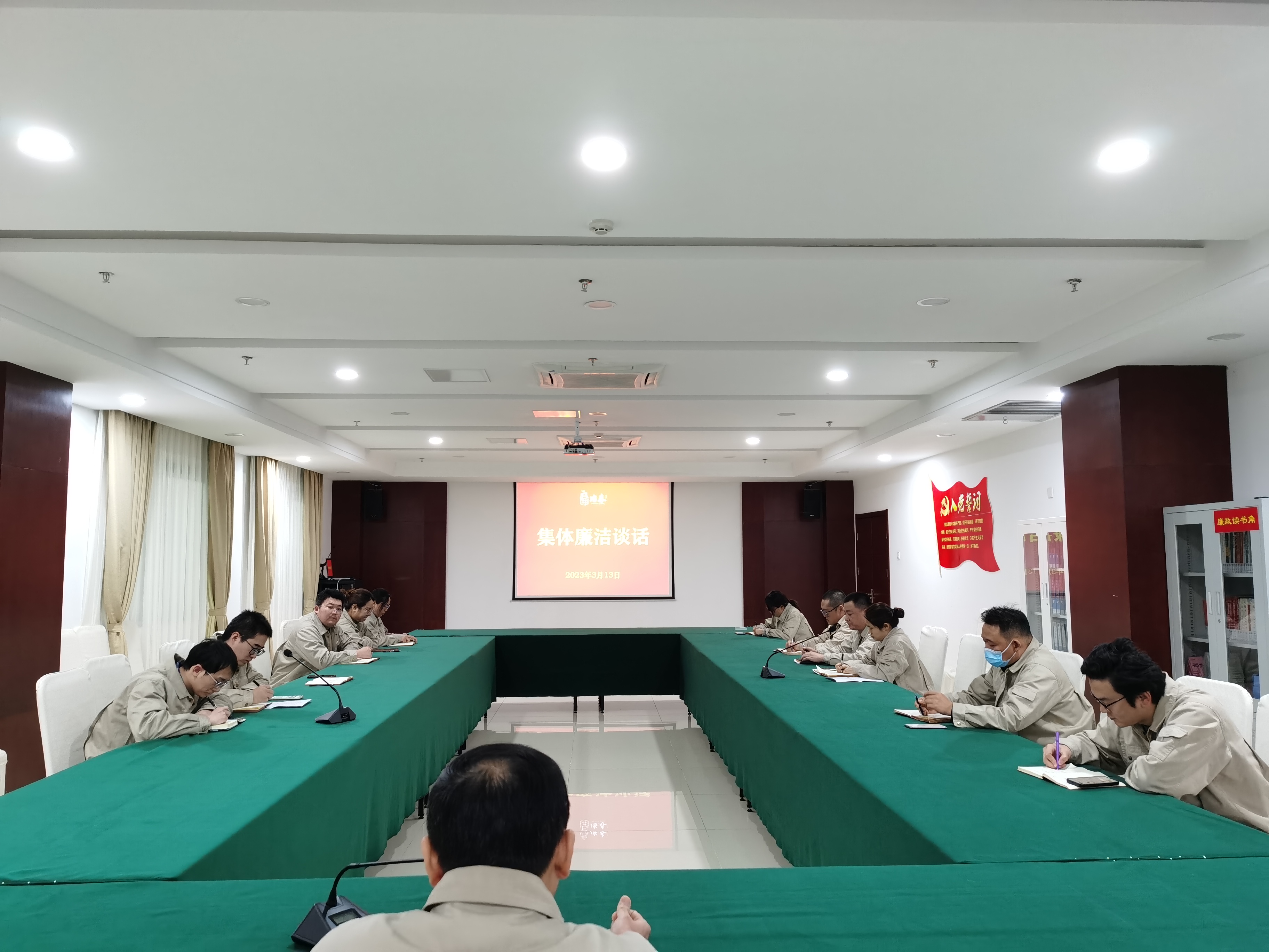 1678778003751432.jpg 0c35f7e16eb260795544475e4ff19fb.jpg