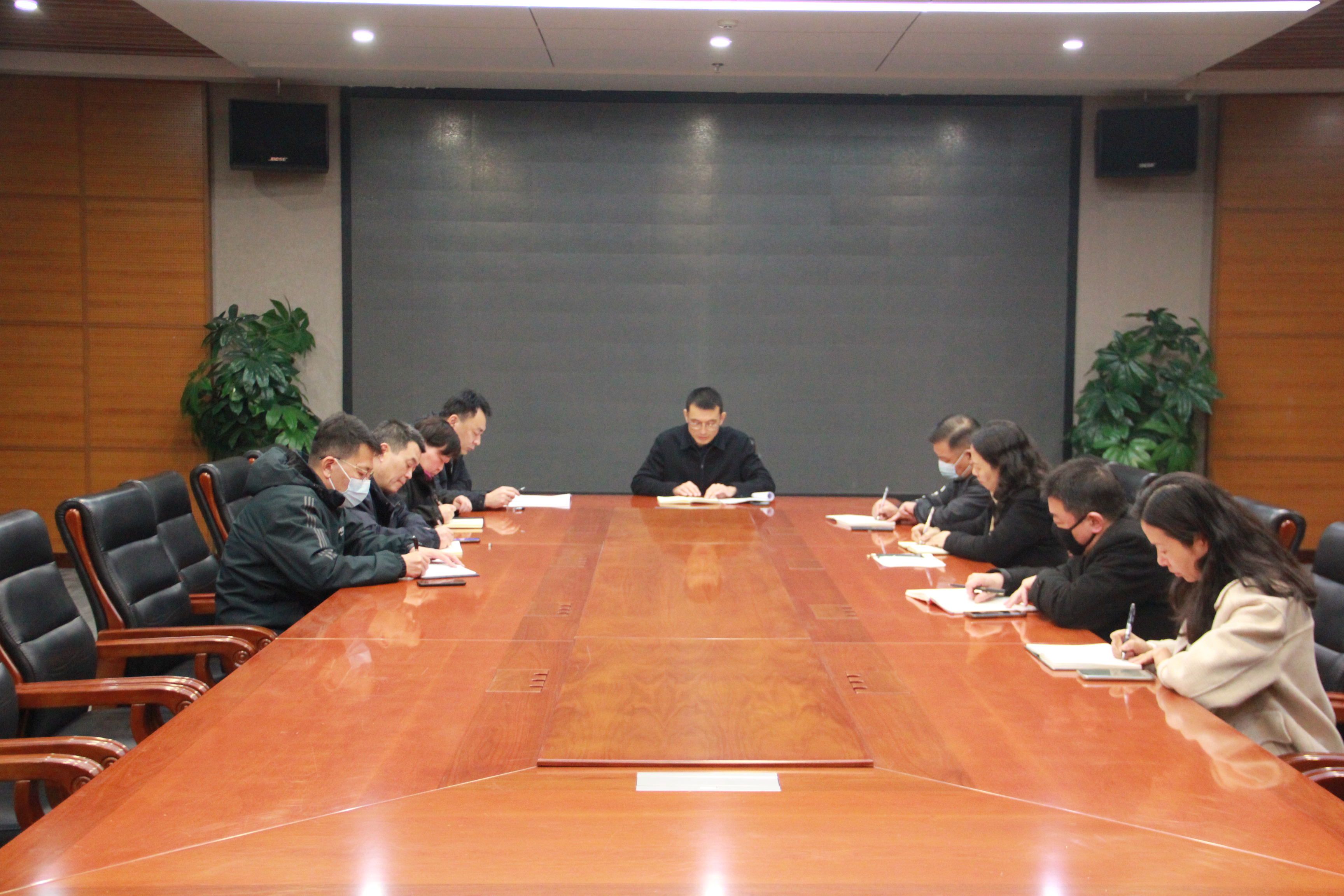 1679382579542235.jpg 揚州商城召開文明城市實地考察點創(chuàng)建工作會議.jpg