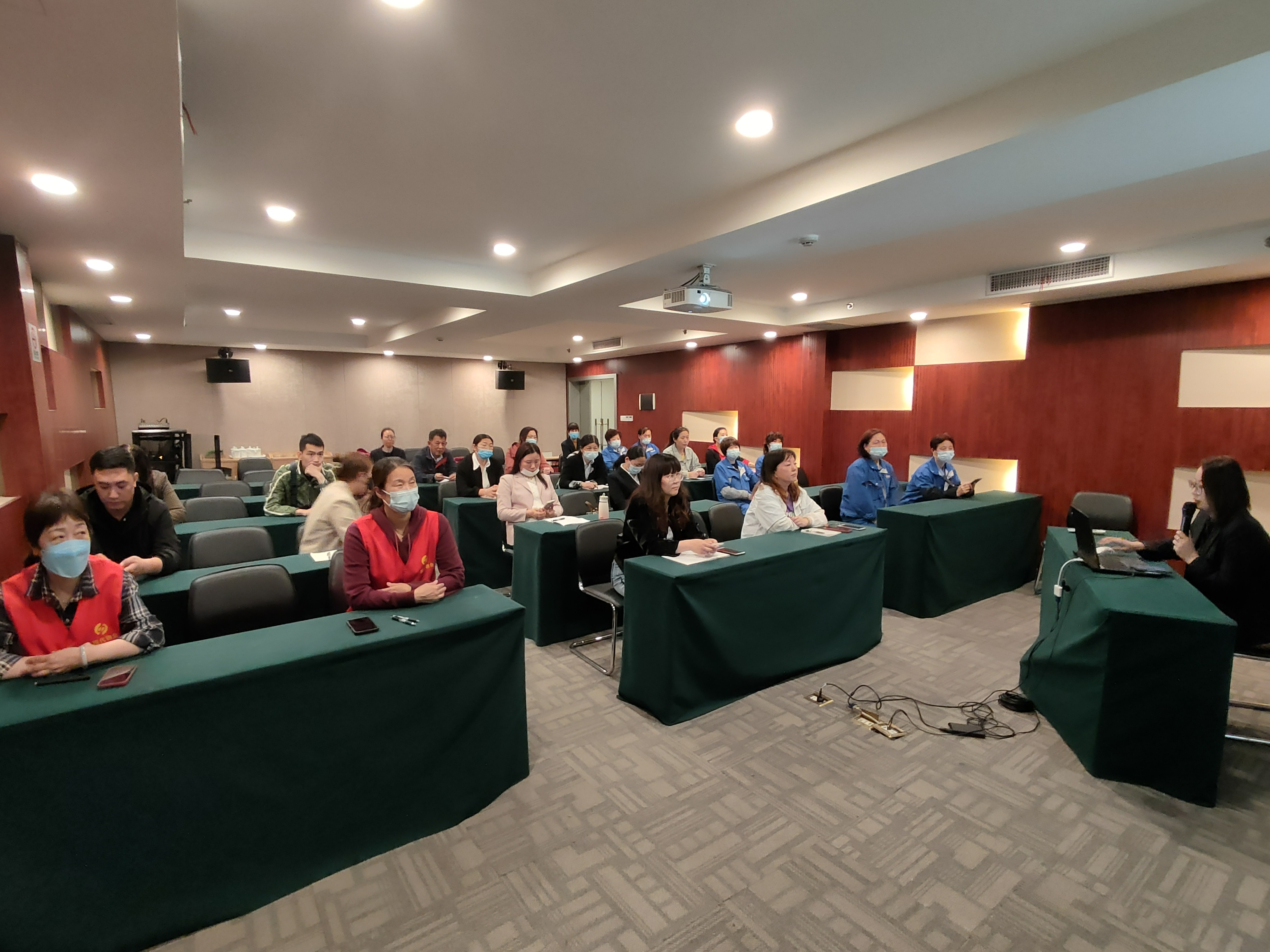 1685430995354411.jpg 1009cf3fdab8211e6989d5533da8cc8.jpg