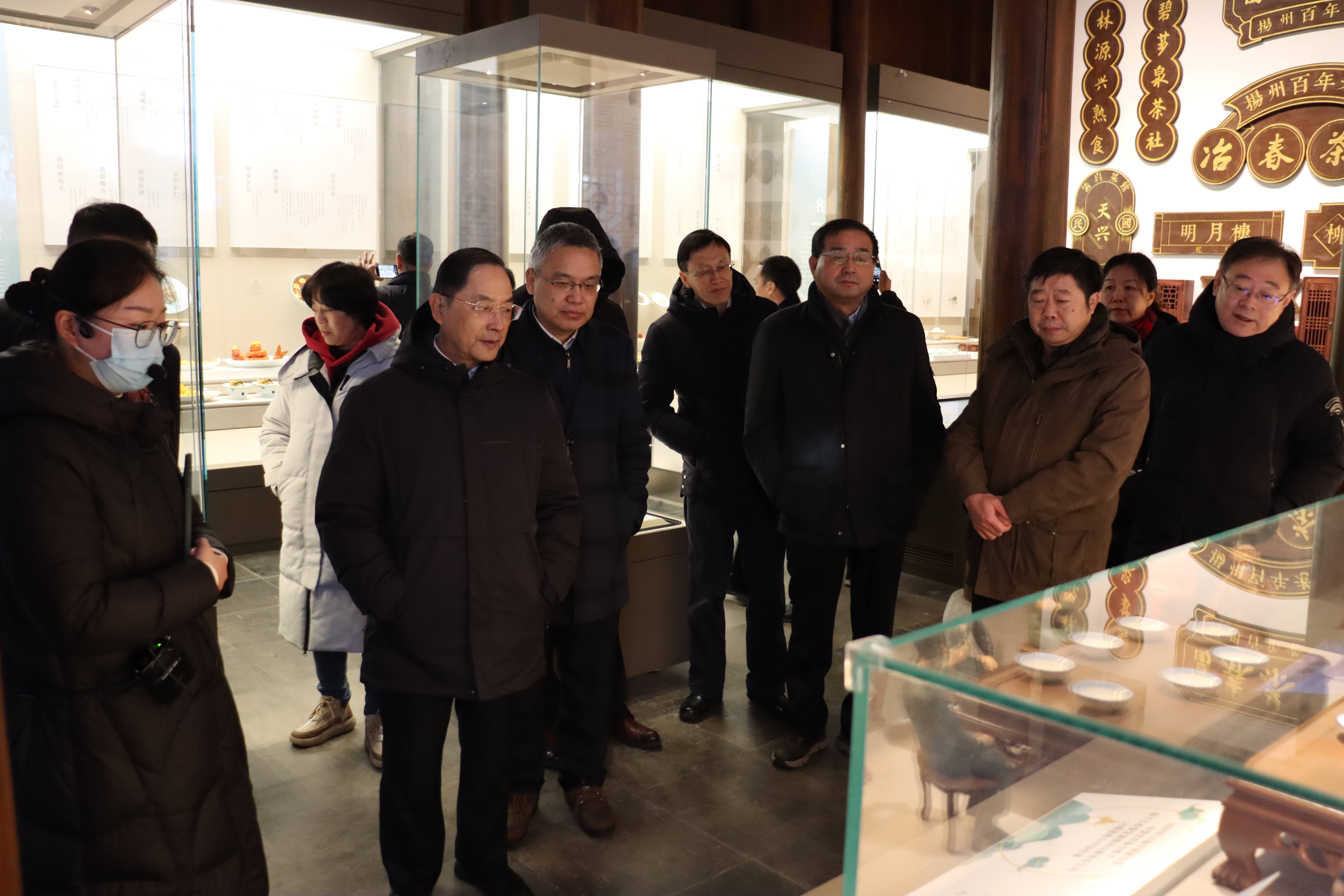 1703732200902885.jpg IMG_5058(1).jpg