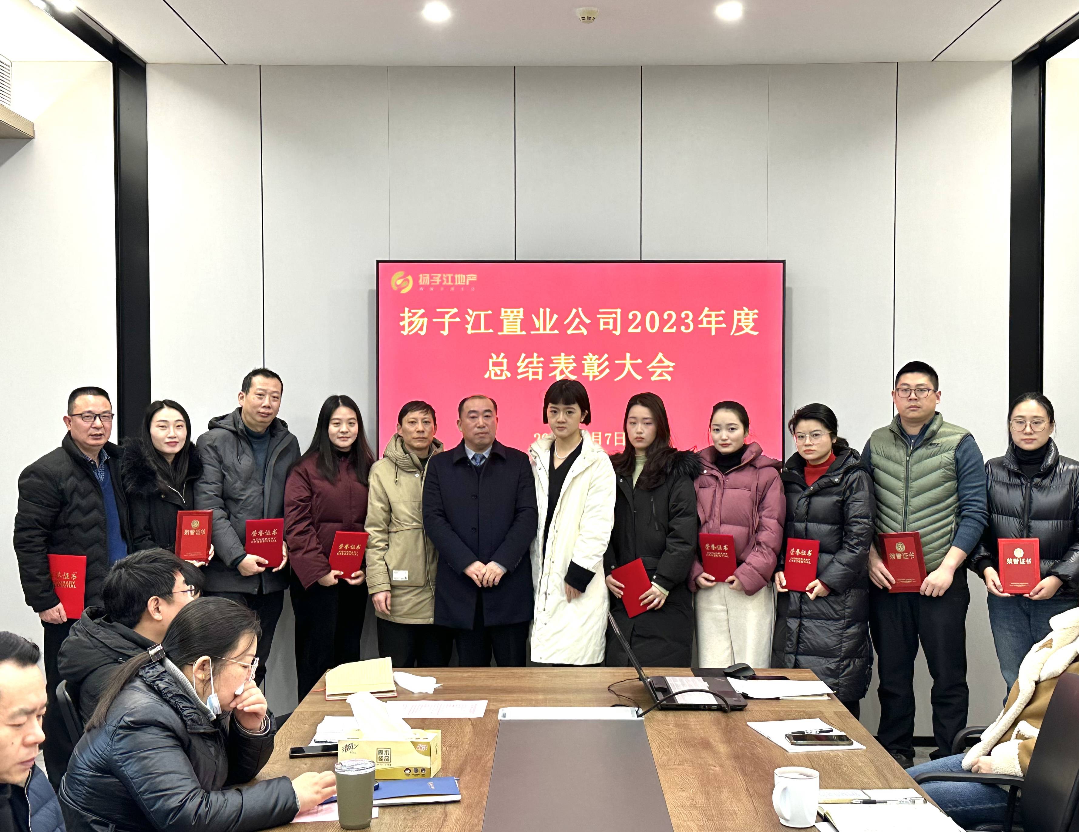 1707294565871372.jpg d3da1232cc313e10ae5e16f5f72f93e(1).jpg