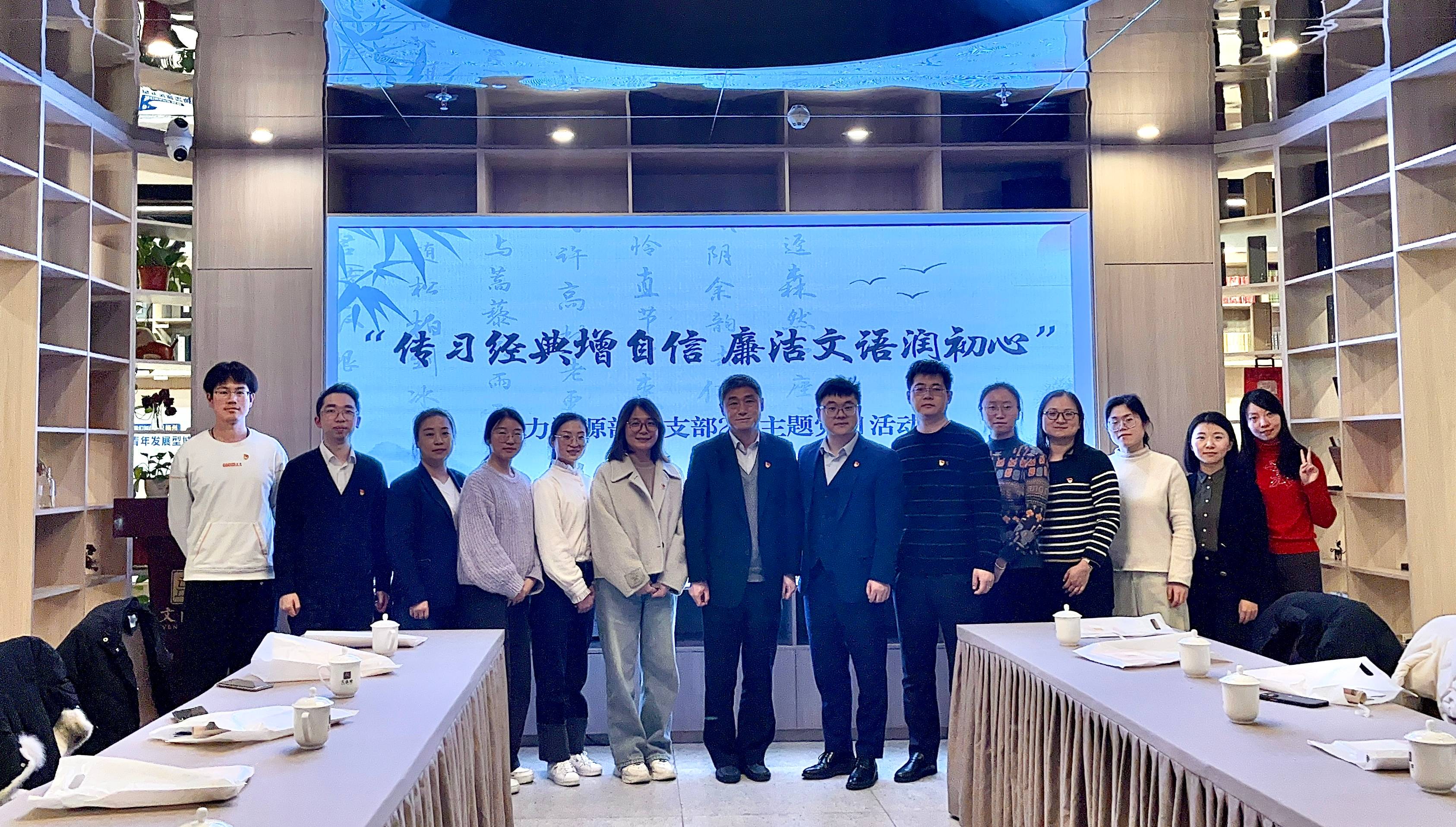 1709198453467794.jpg 623abf2ff98957d5dc8f45d146ff7a5(1).jpg