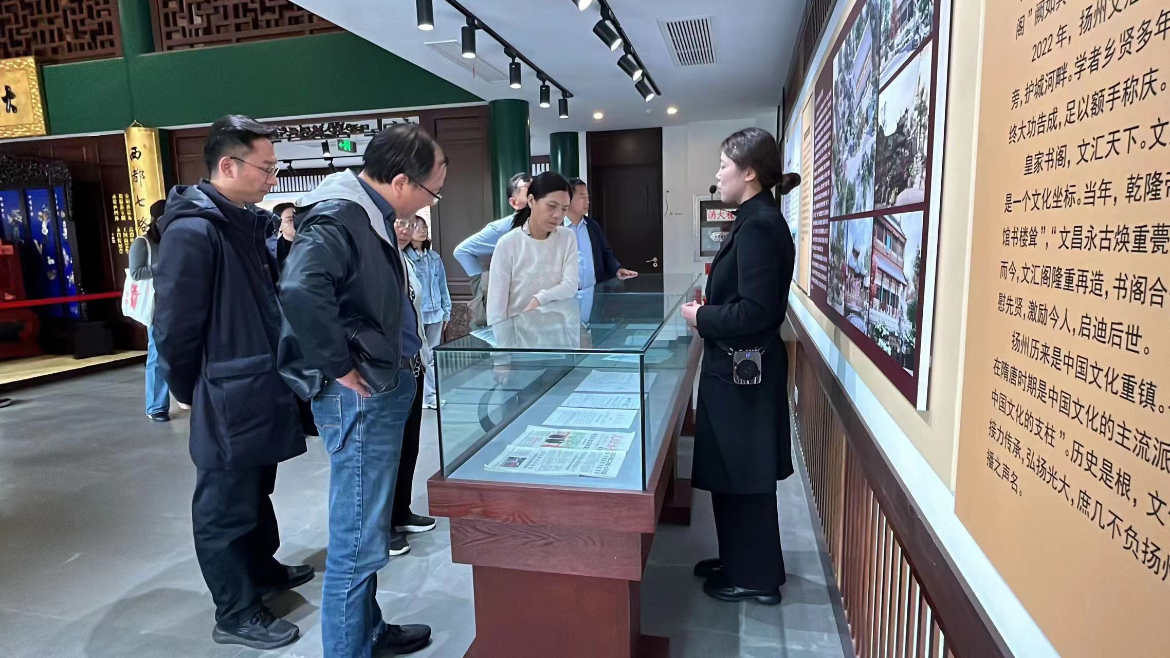 1712716805721997.jpg ef6187d6d7f643a034492a39784530a.jpg