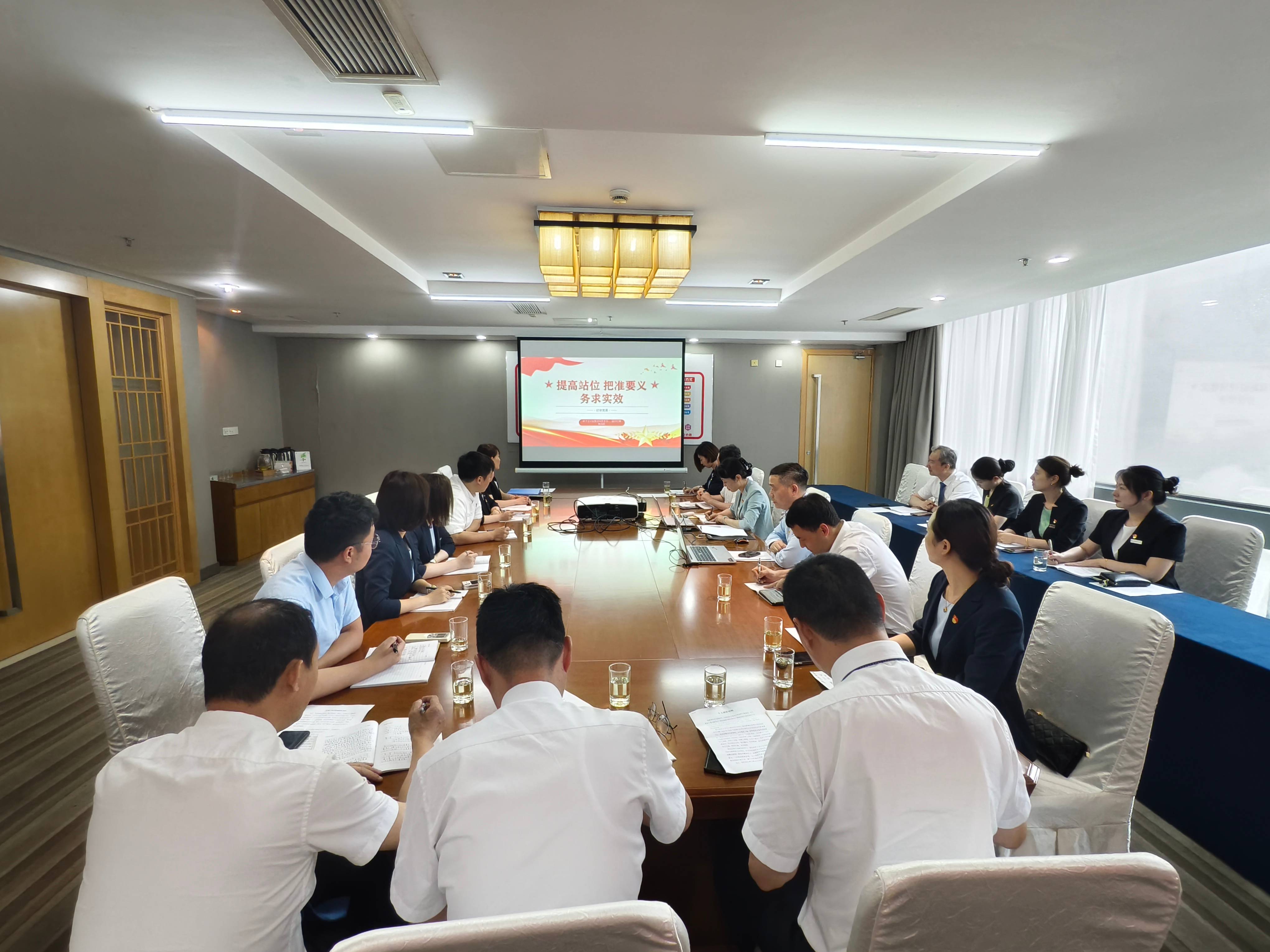 1719799009478440.jpg 197d9bd52ab8f62e9dbc55017c2fe78(1).jpg